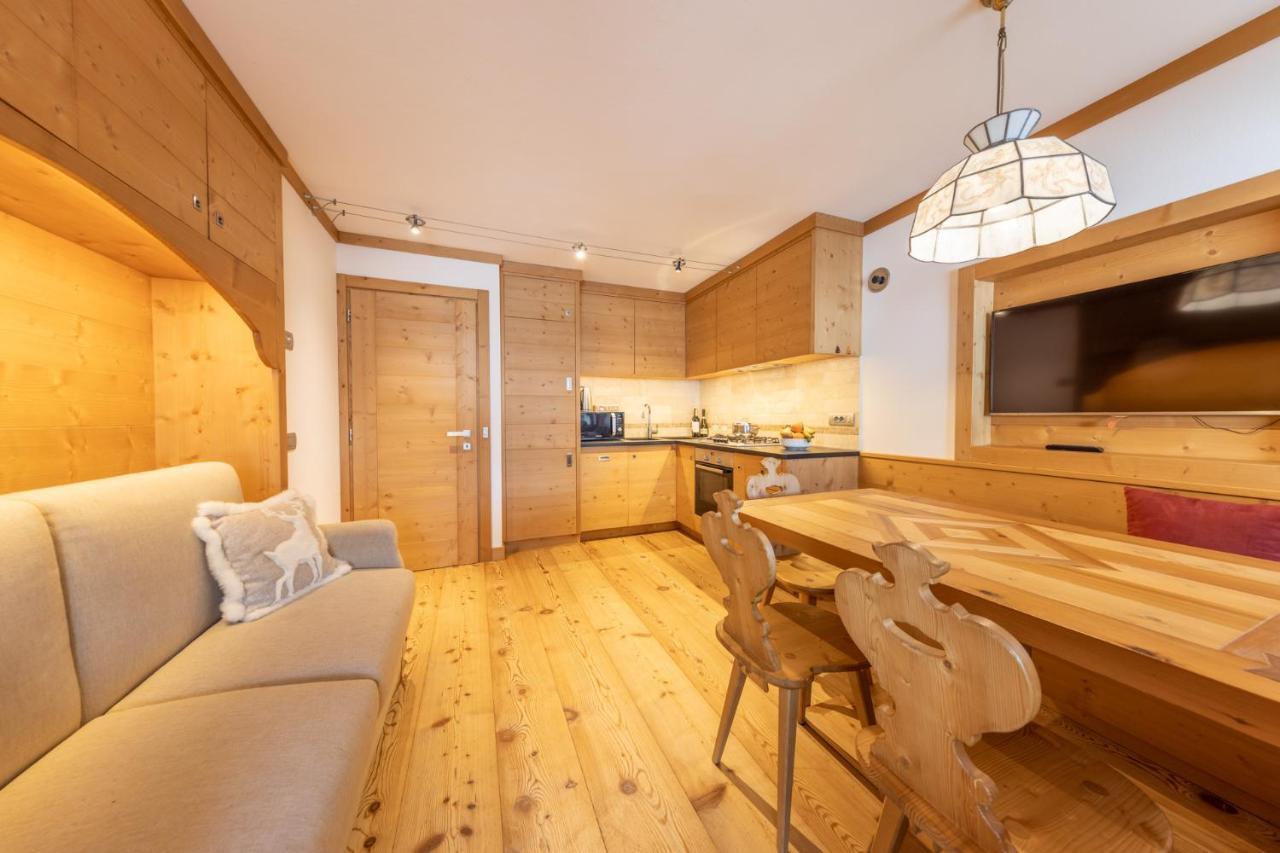 Cadin Apartment Cortina dʼAmpezzo Dış mekan fotoğraf